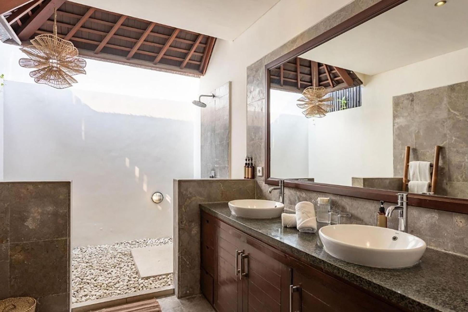 Villa Tiga Mangga By Optimum Bali Villas Seminyak Zewnętrze zdjęcie